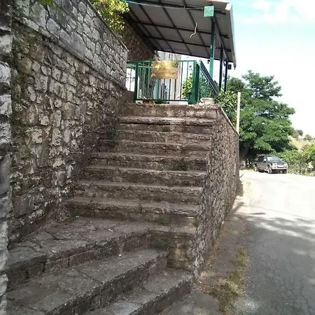 Holiday home Kallistws House Zigovisti